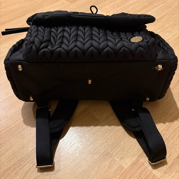 HAPP Levy Backpack Black diaper bag - Picture 4 of 13